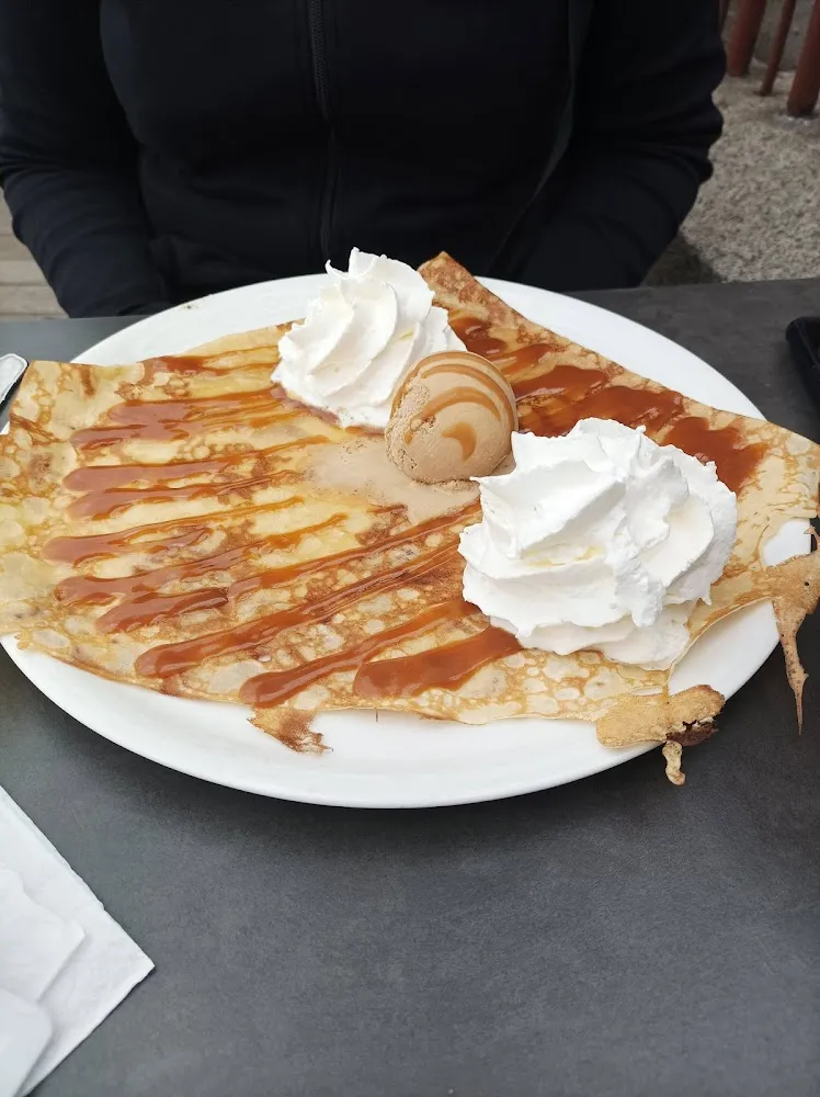Crêpe Chantilly Boule de Glace Caramel Beurre Salé
